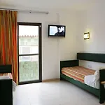 Rosanna Hotel 3*