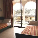 Hotel Rosanna 3*