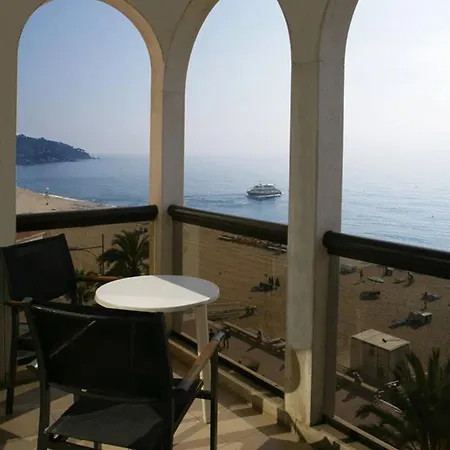 Rosanna Apartment *