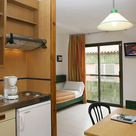 Rosanna Apartment *