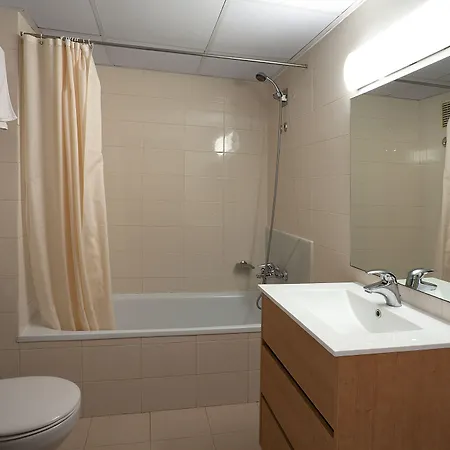 Rosanna Hotel