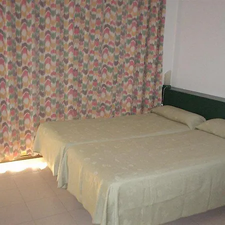 Rosanna Apartment Lloret de Mar