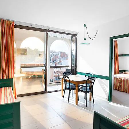 Rosanna Apartment *