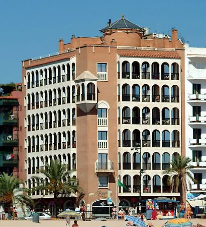 Rosanna Apartment