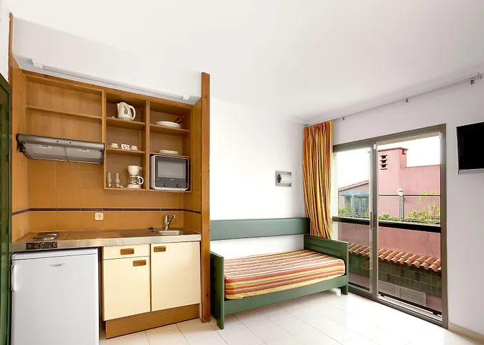 Hotel Rosanna 3*