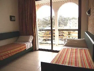 Hotel Rosanna 3*