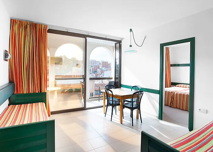 Rosanna Hotel 3*